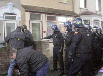 Παραρτήματα και εκτός Λονδίνου ανοίγει η βρετανική Μ15