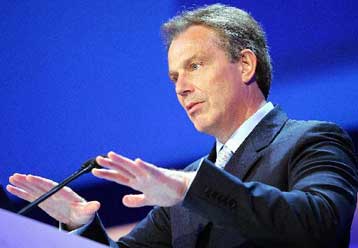 Την έκθεση Μπάτλερ για τον πόλεμο στο Ιράκ αναμένει την Τρίτη ο Τόνι Μπλερ