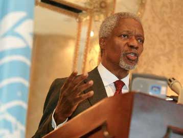 Πολεμήστε το AIDS όπως την τρομοκρατία, ζητά από τις ΗΠΑ ο Κόφι Ανάν