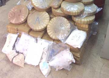 Στον ανακριτή οι συλληφθέντες για την υπόθεση μεταφοράς 5,5 τόνων κοκαΐνης