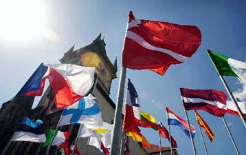 Ισχυρός ο ανταγωνισμός για τα ελληνικά προϊόντα από τις 10 νέες χώρες-μέλη της ΕΕ