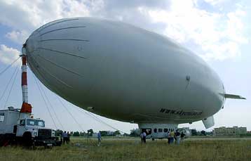 Στον ουρανό της Αθήνας από τη Δευτέρα το αερόπλοιο για την ασφάλεια των Αγώνων