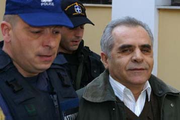 «Κατάπτυστες σκευωρίες» χαρακτηρίζει ο Αγγ.Κανάς τα περί συμμετοχής του στον ΕΛΑ