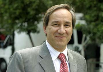 Έτος δημοσιονομικής προσαρμογής το 2005, δηλώνει στη Βουλή ο Γ.Αλογοσκούφης