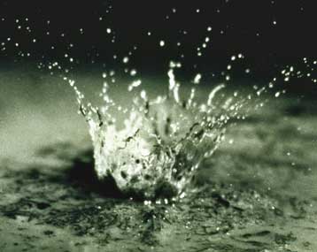 Ερευνητές θαυμάζουν τις μεγαλύτερες σταγόνες βροχής που έχουν θεαθεί ποτέ