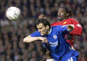 Για ακόμα ένα χρόνο στην Λέστερ ο Νταμπίζας-Θα μείνει ελεύθερος εάν υποβιβαστεί