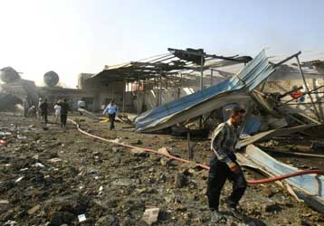 Δέκα νεκροί και πενήντα τραυματίες από επίθεση με παγιδευμένο όχημα στο Ιράκ