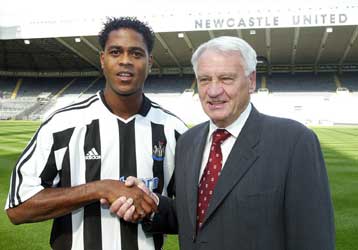 Στη Νιούκασλ ο Κλάιφερτ, δανεικός από την Μπαρτσελόνα για ένα χρόνο