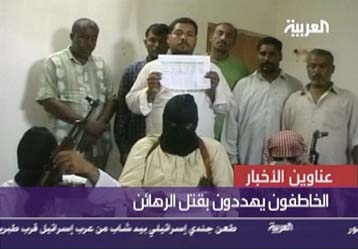 Στη δημοσιότητα βίντεο με τους επτά ομήρους στο Ιράκ να εκλιπαρούν για τη ζωή τους