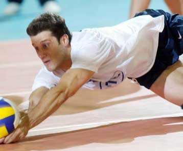 Ζητά απάντηση για τον αποκλεισμό του από την εθνική βόλεϊ ο λίμπερο Δημητρακόπουλος