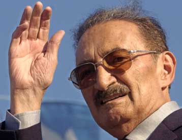 Αυλαία στην πολιτική καριέρα του Μπ.Ετζεβίτ στο συνέδριο της Δημοκρατικής Αριστεράς