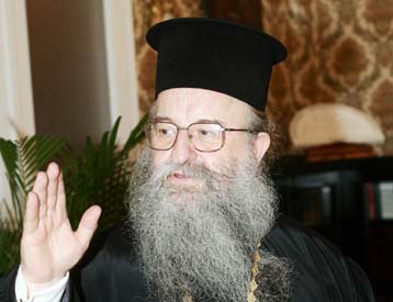 Να τελούνται λειτουργίες στην Αγ.Σοφία, εάν ανεγερθεί τέμενος στην Αθήνα, ζητά ο Ανθιμος