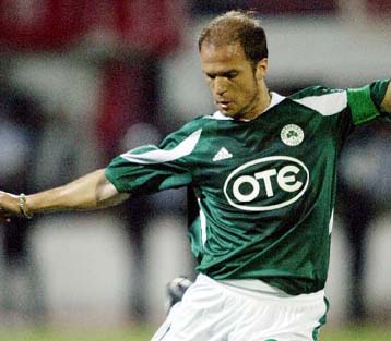 Στην Αθήνα παραμένει ο Μπασινάς – Ανακοίνωσε Σκάτσελ ο Παναθηναϊκός