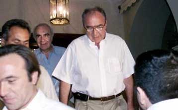 Με επιστολή στον Ερασιτέχνη ο Σωκράτης Κόκκαλης παραχωρεί τις μετοχές του