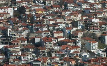 Συνεχίζεται η «διόρθωση» στις τιμές των κατοικιών στην Αθήνα