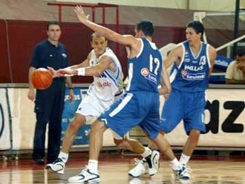 Ήττα στην εκπνοή 71-70 από την Ιταλία για την εθνική μπάσκετ στο «Ακρόπολις»