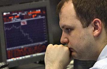 Νέο ιστορικό υψηλό για το πετρέλαιο μετά την απαγόρευση πωλήσεων στην Yukos