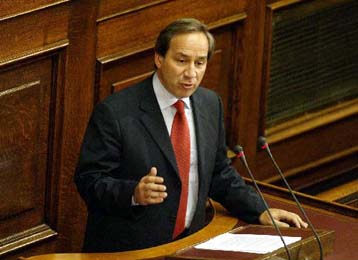 Υπερψηφίστηκε από τη Βουλή η τροπολογία για τα πανωτόκια