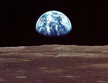 Μετεωρίτης από τη Σελήνη αποκαλύπτει λεπτομέρειες για το βίαιο ταξίδι του