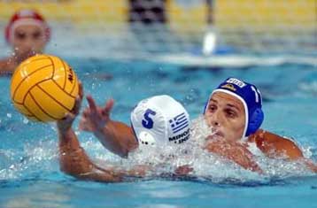 Τέταρτη με ένα βαθμό η εθνική πόλο στο τουρνουά της Βουδαπέστης