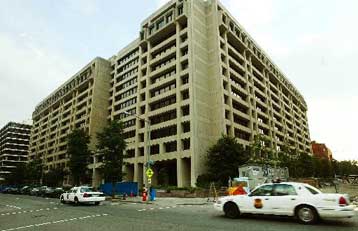 Έκκληση στους Αμερικανούς να δείξουν ψυχραιμία παρά το φόβο τρομοκρατικής επίθεσης