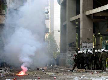 Ιδιώνυμο αδίκημα η βία στα γήπεδα με το νέο αθλητικό νομοσχέδιο