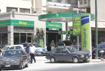 Στα 83 λεπτά το λίτρο η τιμή της αμόλυβδης – Ανησυχία για τη συνέχεια