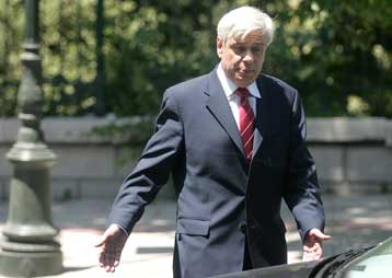 Υπό επεξεργασία το νομοσχέδιο για τη μοριοδότηση των συμβασιούχων