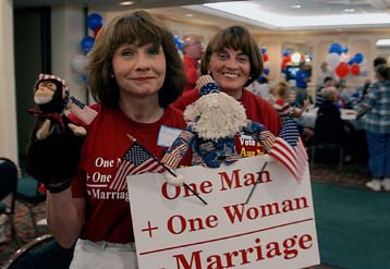 Το Μισούρι γίνεται η πρώτη πολιτεία των ΗΠΑ που απαγορεύει το γάμο ομοφυλοφίλων
