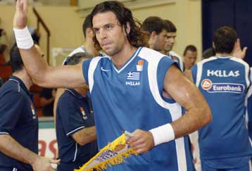 Οκτάδα και μετά βήμα-βήμα, λέει ο Φραγκίσκος Αλβέρτης