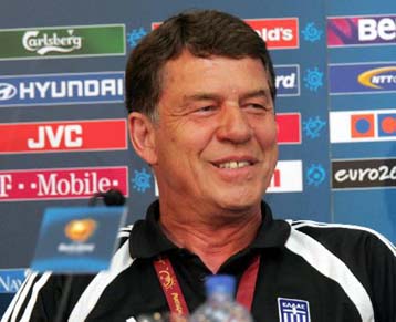 Ο Ότο Ρεχάγκελ λαμπηδοδρόμος στο Ρίο-Αντίρριο