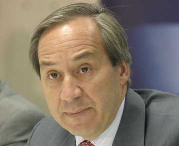 Εμπόδια για τις κοινωνικές παροχές της κυβέρνησης