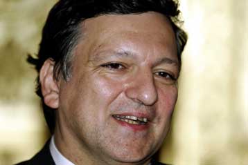 Επιστροφή 300 εκατ. ευρώ ζητά από την Ελλάδα η Κομισιόν