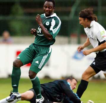 Χωρίς τον Ολισαντέμπε στην Αγγλία ο Παναθηναϊκός για το ματς με την Πόρτσμουθ