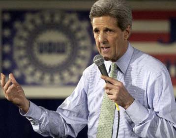 «Έξυπνο και αποτελεσματικό» πόλεμο κατά της τρομοκρατίας υπόσχεται ο Τζον Κέρι