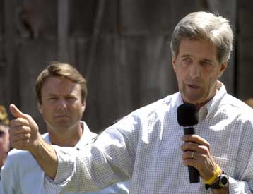 Μείωση των αμερικανικών δυνάμεων στο Ιράκ μέσα σε ένα χρόνο υποσχέθηκε ο Κέρι