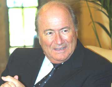 Ο πρόεδρος της FIFA, Γιόζεφ Μπλάτερ, στην Αθήνα