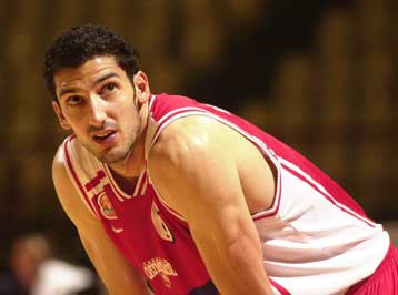 «Έπιασε» πάλι λιμάνι ο Βούκσεβιτς, που υπέγραψε μονοετές συμβόλαιο στον Ολυμπιακό