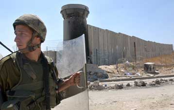 Νέες επιχειρήσεις του ισραηλινού στρατού σε Λωρίδα της Γάζας και Δυτική Όχθη