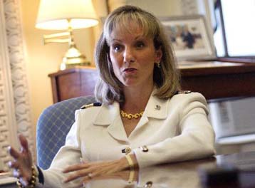 Για επίθεση χειρότερη από αυτή της 11ης Σεπτεμβρίου μιλά σύμβουλος του Μπους