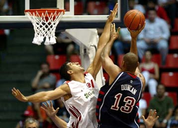 Ανετη «φιλική» νίκη των ΗΠΑ επί της Τουρκίας με 79-67