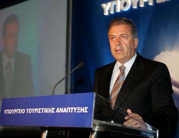 Σε τροχιά αξιοποίησης της μετα-Ολυμπιακής περιόδου ο τουρισμός, λέει ο Δ.Αβραμόπουλος