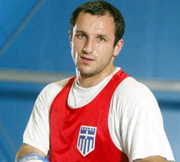 Κινδυνεύει η συμμετοχή του πυγμάχου Παυλίδη μετά από γκάφα της Ευρωπαϊκής ομοσπονδίας