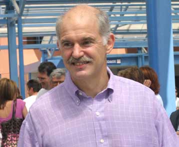 Στηρίζουμε την προσπάθεια που ολοκληρώνει η κυβέρνηση, τονίζει ο Γ.Παπανδρέου