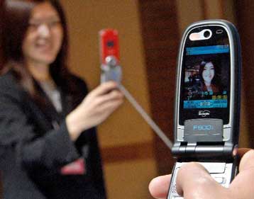 Υπηρεσίες βιντεοκλήσεων και ασύρματο Διαδίκτυο τώρα και στην Ελλάδα