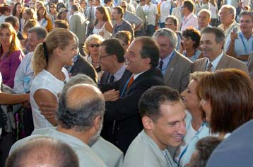 Ένεση ηθικού από τον πρωθυπουργό στους Έλληνες αθλητές των Αγώνων