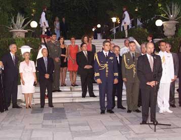 Αποκλείονται οι δημοσιογράφοι από τη δεξίωση του Προέδρου – Αντιδρά η αντιπολίτευση