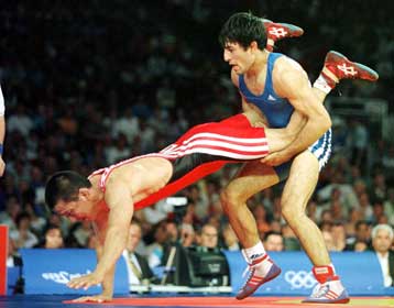 Τακτοποίησε τα δικαιολογητικά του ο Καρντάνοφ και θα λάβει μέρος στους Αγώνες