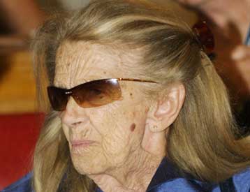 Πλήρης ημερών «έφυγε» στα 85 της η ηθοποιός Βάσω Μανωλίδου