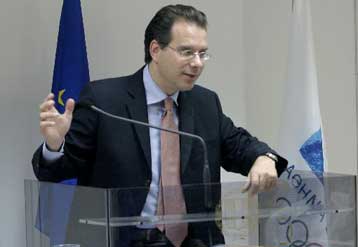 Σύσταση ΥΠΕΞ προς τις ξένες πρεσβείες να «πειθαρχήσουν» τους δημοσιογράφους τους